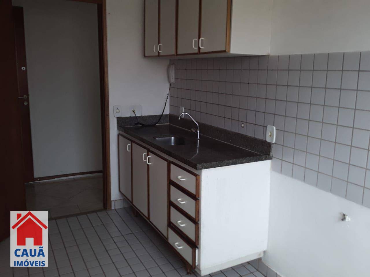 Apartamento à venda com 3 quartos, 80m² - Foto 9