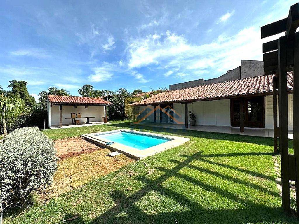 Chácara, 2 quartos, 1502 m² - Foto 1