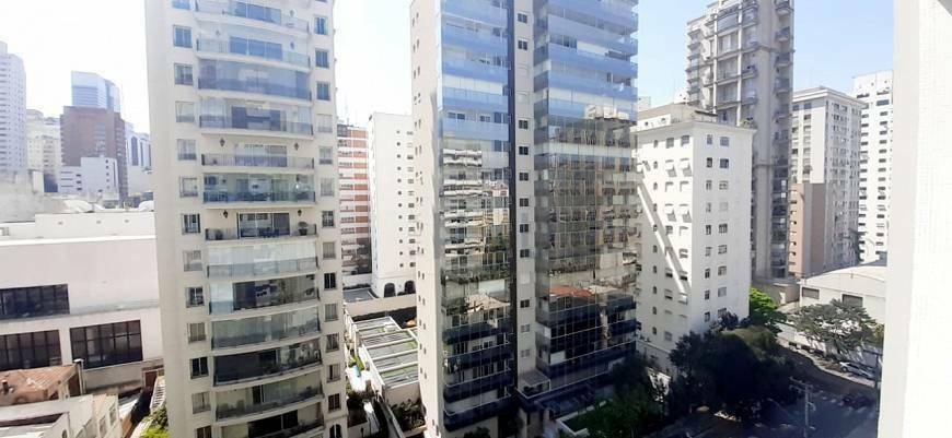 Apartamento à venda com 4 quartos, 330m² - Foto 27