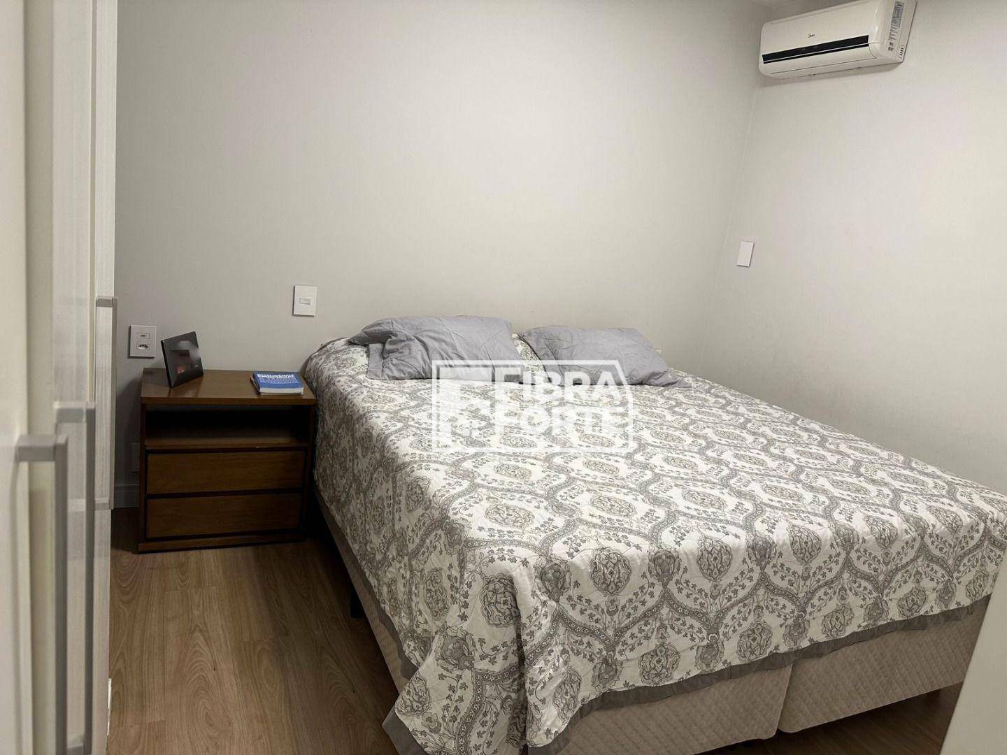 Apartamento à venda com 3 quartos, 115m² - Foto 18