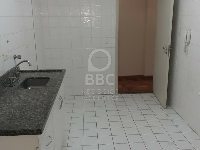 Apartamento para alugar com 2 quartos, 65m² - Foto 6