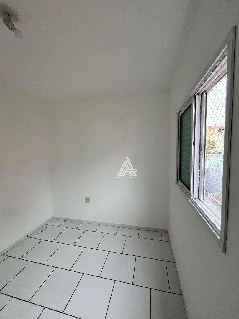 Apartamento para alugar com 2 quartos, 57m² - Foto 43