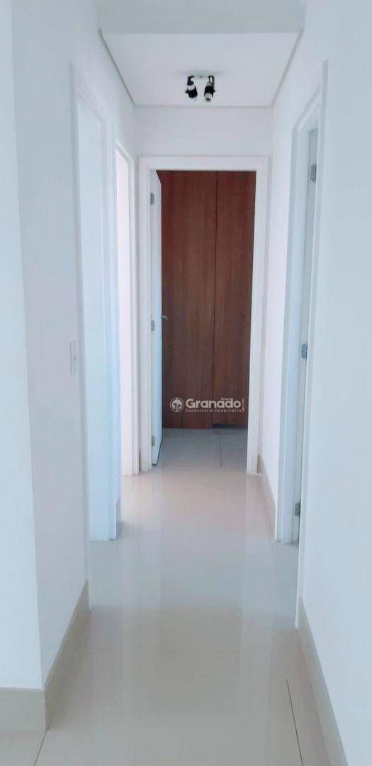 Apartamento à venda com 3 quartos, 110m² - Foto 17