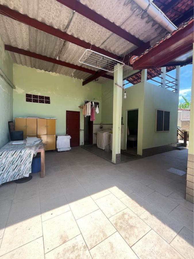 Casa à venda com 3 quartos, 351m² - Foto 8