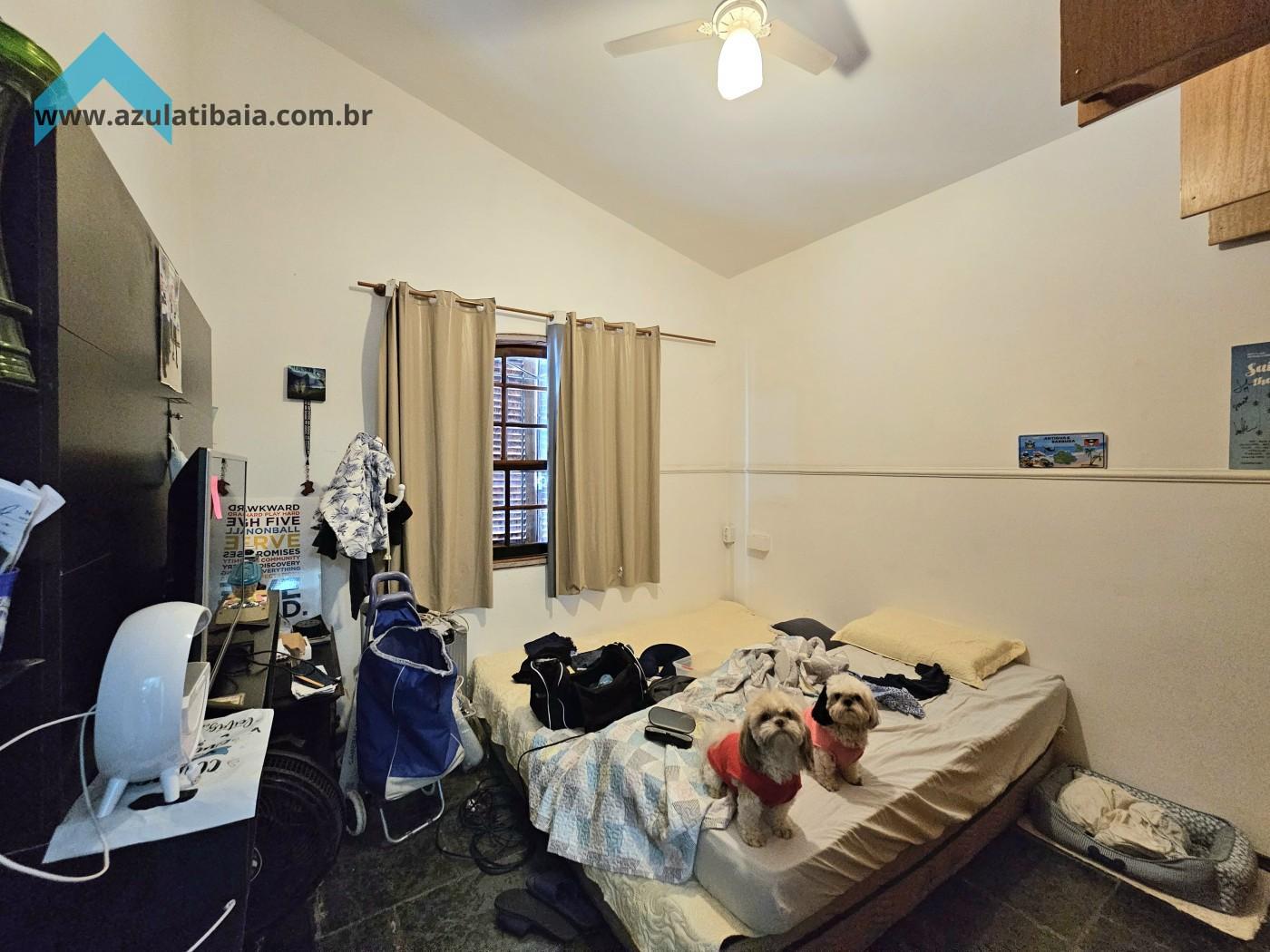 Casa à venda com 3 quartos, 200m² - Foto 14