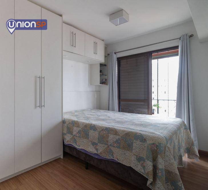 Apartamento à venda com 3 quartos, 140m² - Foto 5