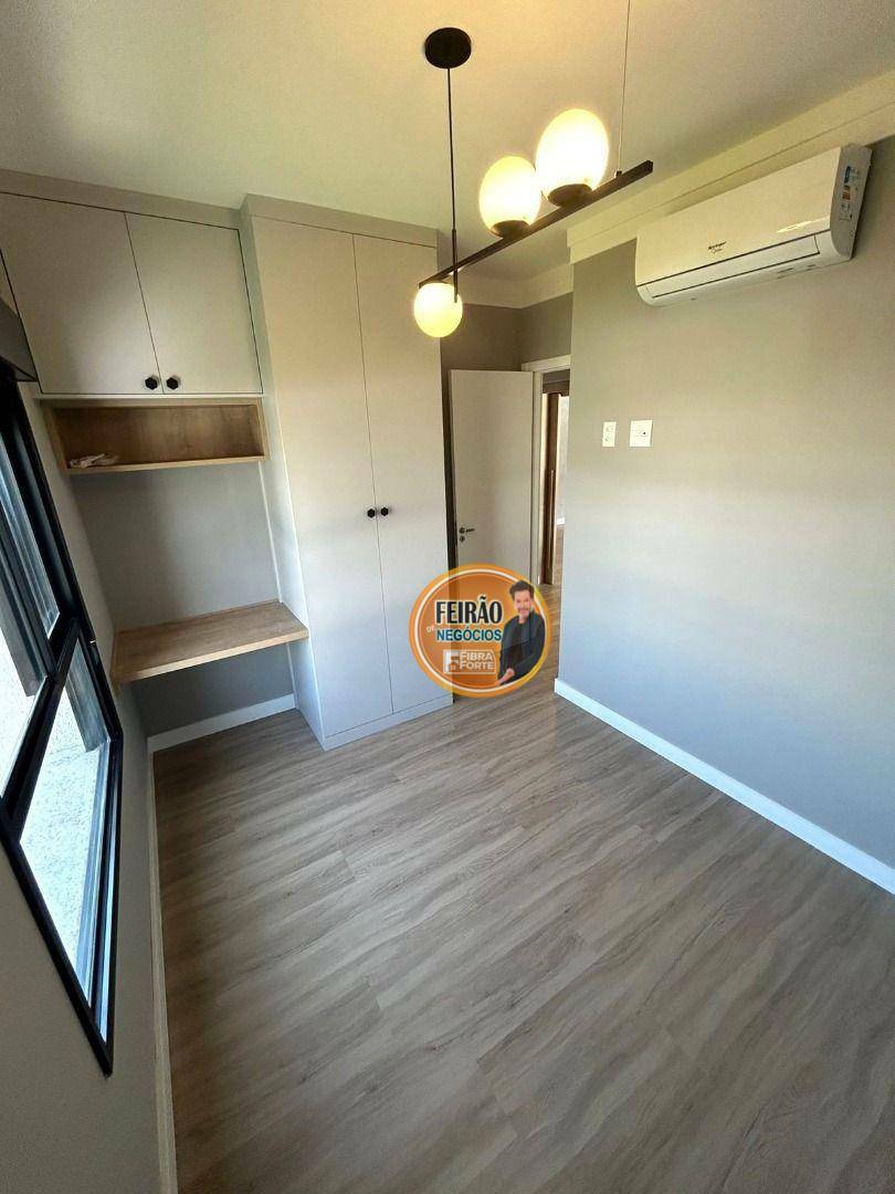 Apartamento à venda com 2 quartos, 78m² - Foto 12