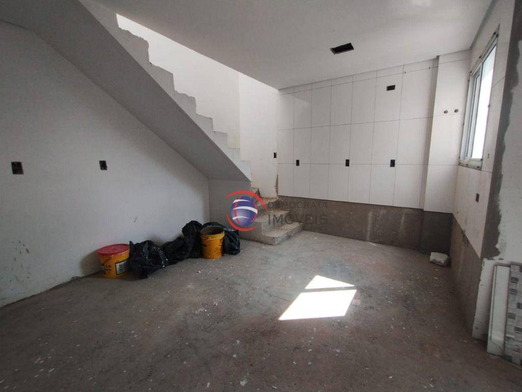 Cobertura à venda com 2 quartos, 113m² - Foto 3