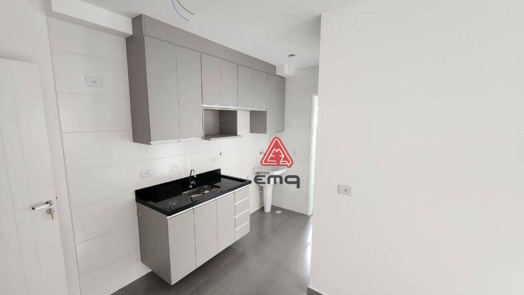 Apartamento à venda com 2 quartos, 37m² - Foto 21