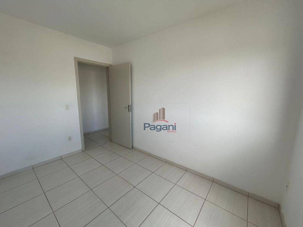 Apartamento à venda com 3 quartos, 83m² - Foto 17