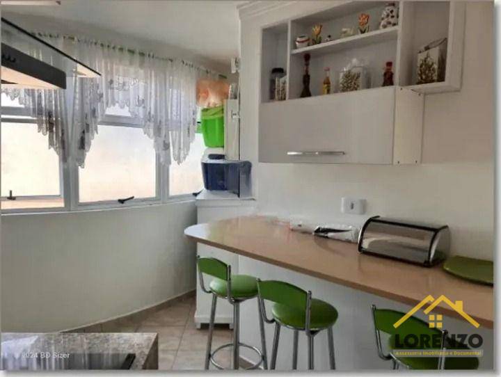 Apartamento à venda com 3 quartos, 84m² - Foto 12