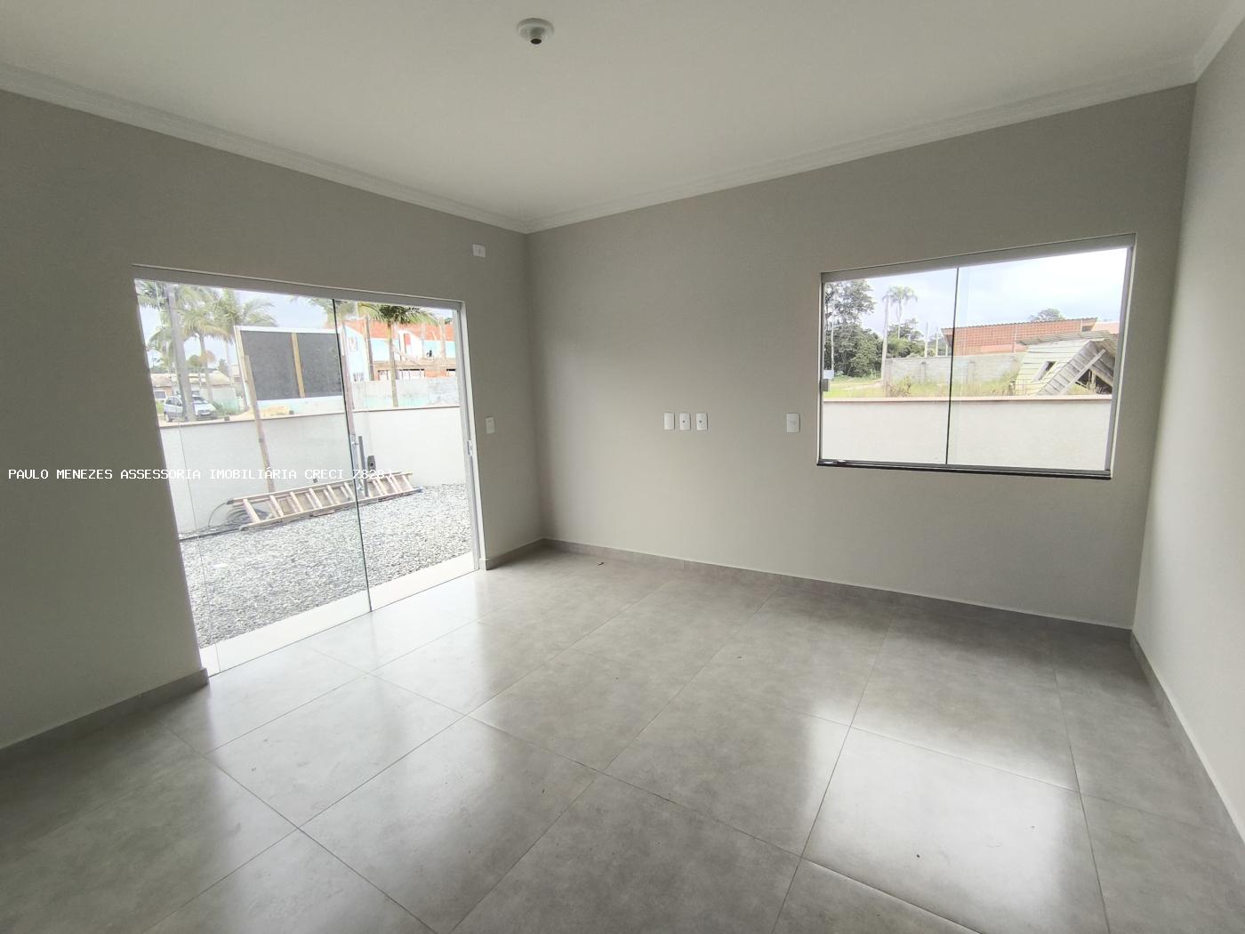 Casa à venda com 3 quartos, 219m² - Foto 11