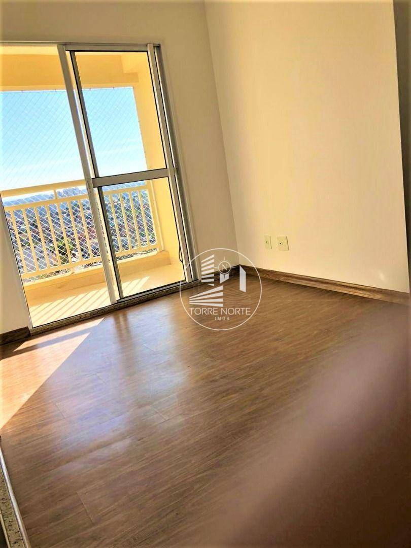 Apartamento à venda com 2 quartos, 57m² - Foto 1