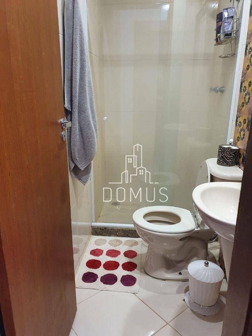 Apartamento à venda com 2 quartos, 79m² - Foto 10