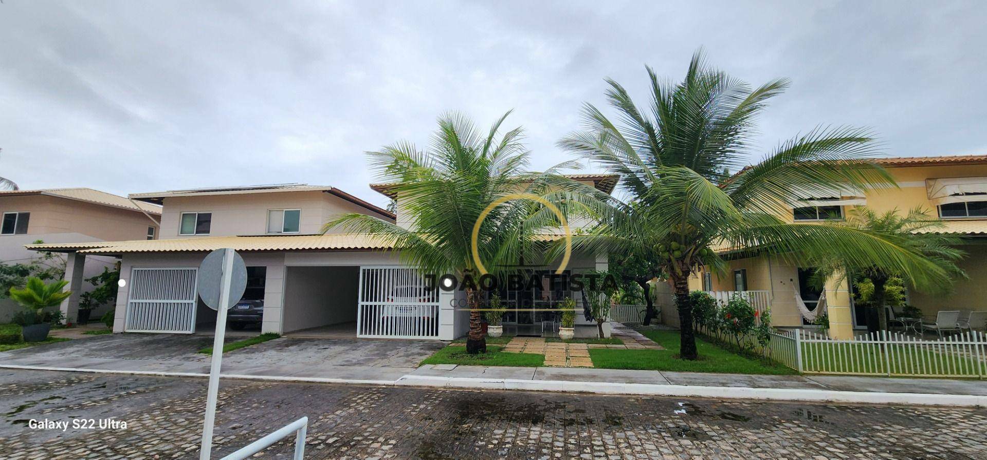 Casa de Condomínio à venda com 4 quartos, 200m² - Foto 2