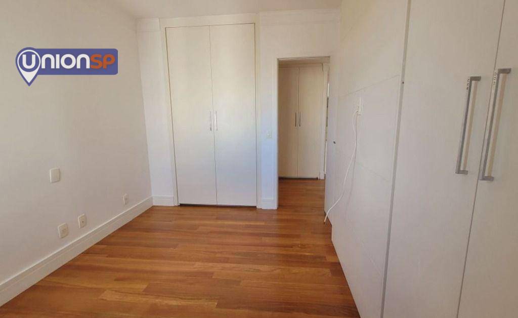 Apartamento à venda com 3 quartos, 180m² - Foto 11