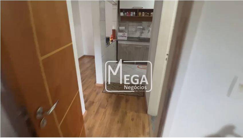 Apartamento à venda com 1 quarto, 52m² - Foto 2