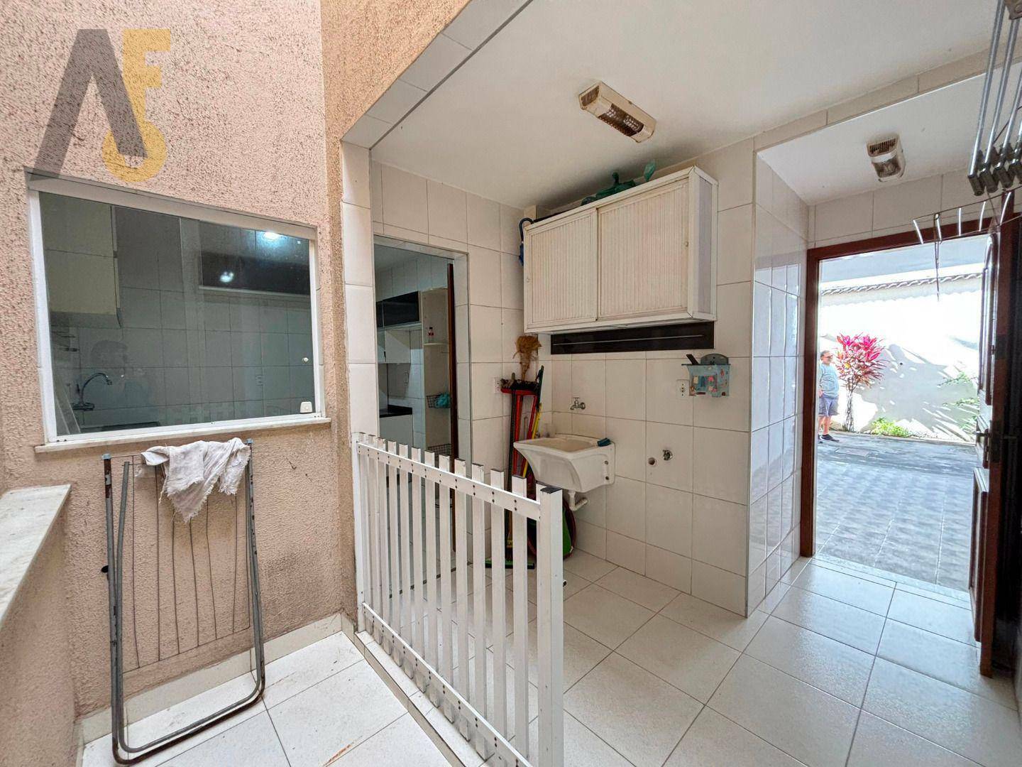 Casa à venda com 3 quartos, 91m² - Foto 6