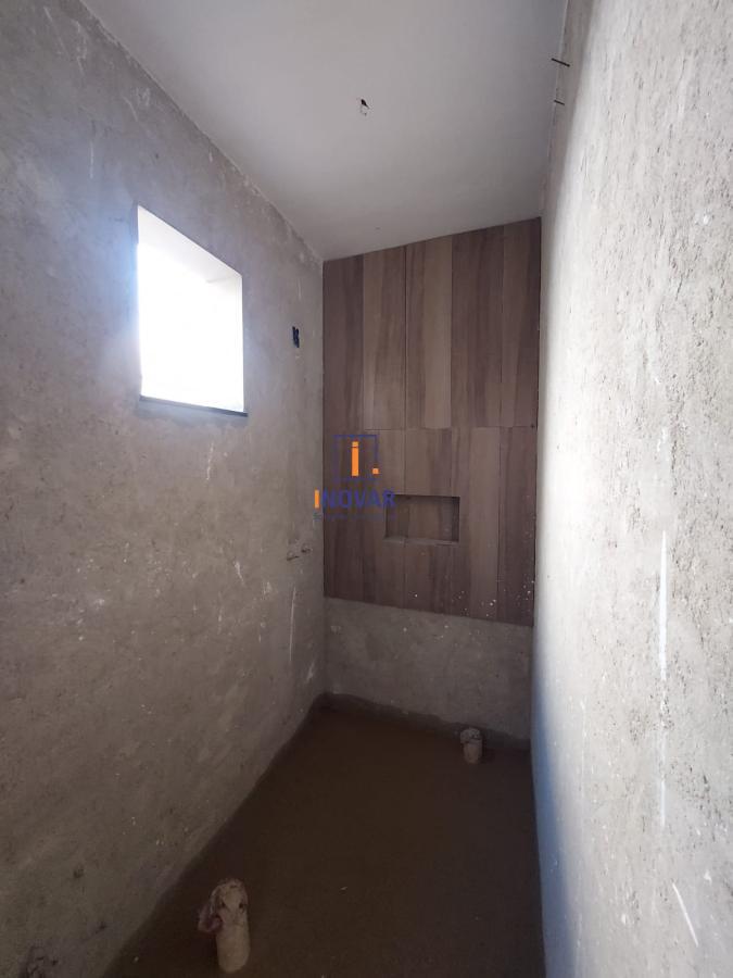 Casa à venda com 2 quartos, 40m² - Foto 2