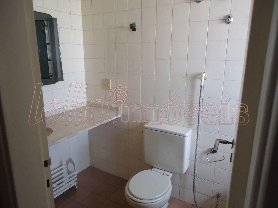 Apartamento para alugar com 4 quartos, 155m² - Foto 25