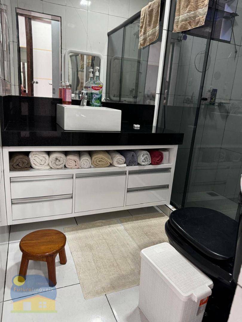 Casa à venda com 3 quartos, 120m² - Foto 4