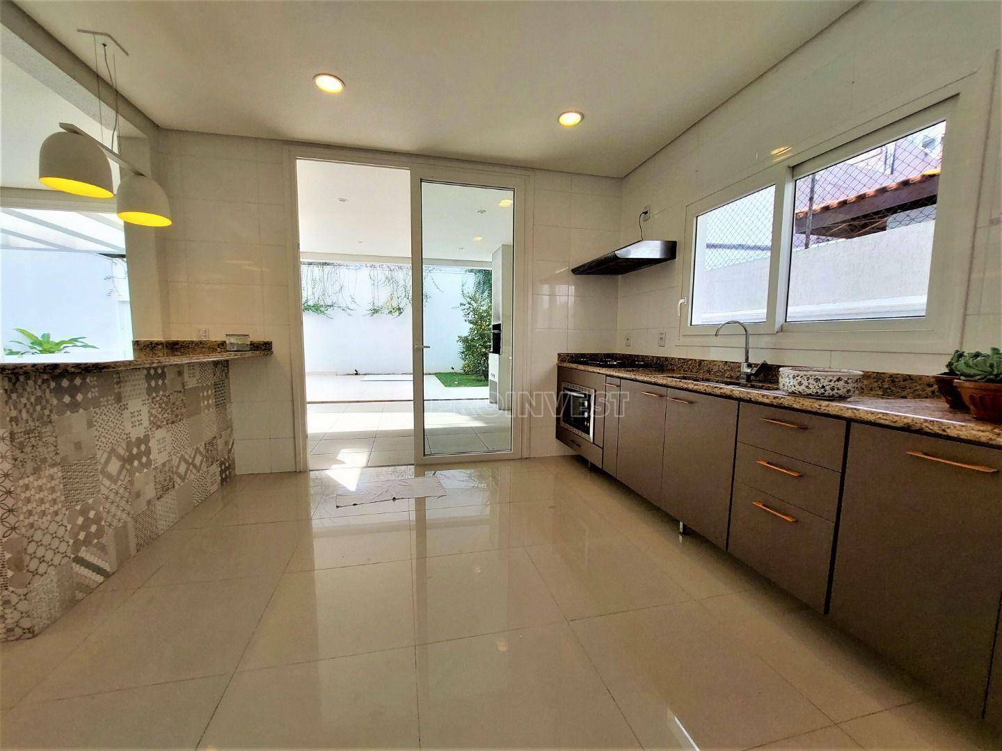 Casa de Condomínio à venda com 3 quartos, 320m² - Foto 9