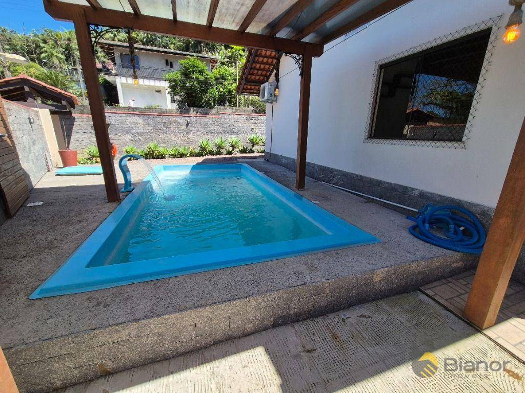 Casa, 3 quartos, 160 m² - Foto 2