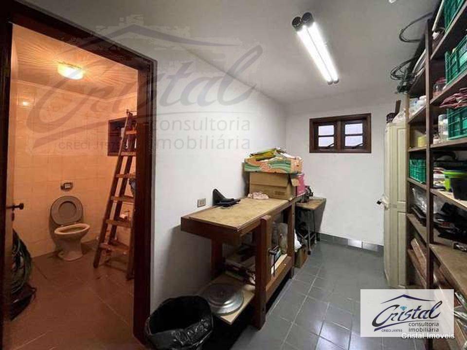 Casa à venda com 4 quartos, 742m² - Foto 42