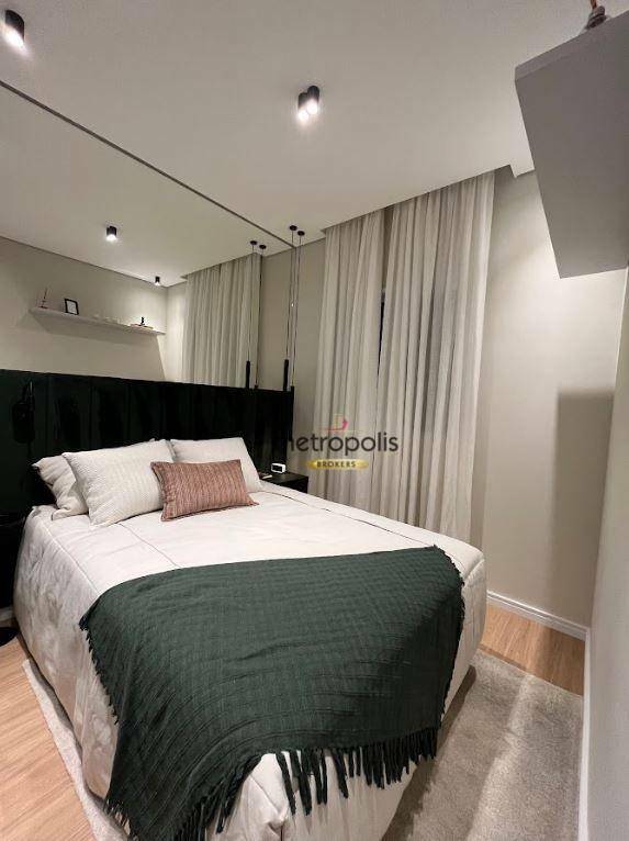 Apartamento à venda com 2 quartos, 40m² - Foto 13