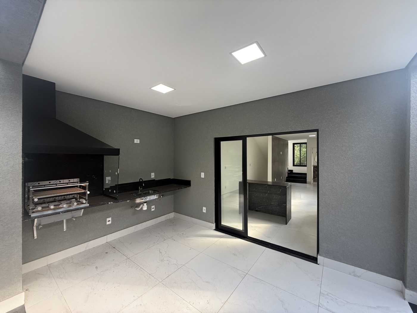 Casa à venda com 3 quartos, 140m² - Foto 26