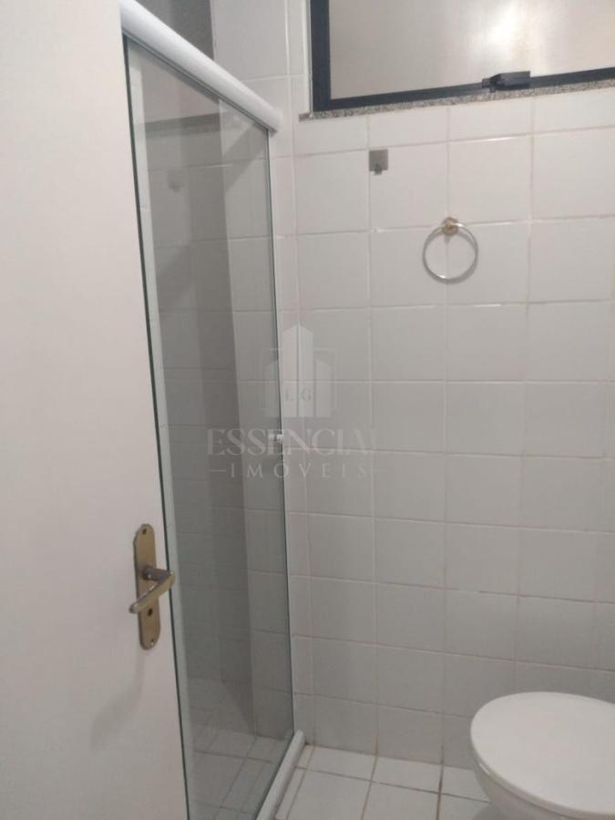 Apartamento para alugar com 2 quartos, 70m² - Foto 15