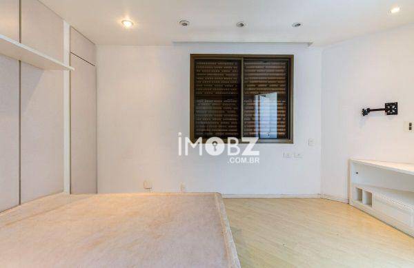 Apartamento à venda com 3 quartos, 339m² - Foto 16