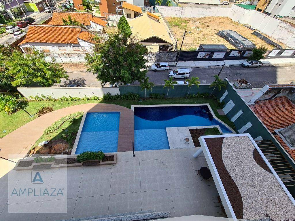 Apartamento à venda com 3 quartos, 162m² - Foto 3