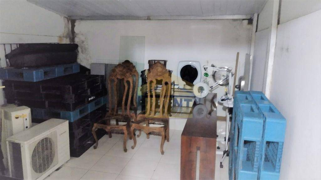 Sobrado à venda com 2 quartos, 140m² - Foto 19