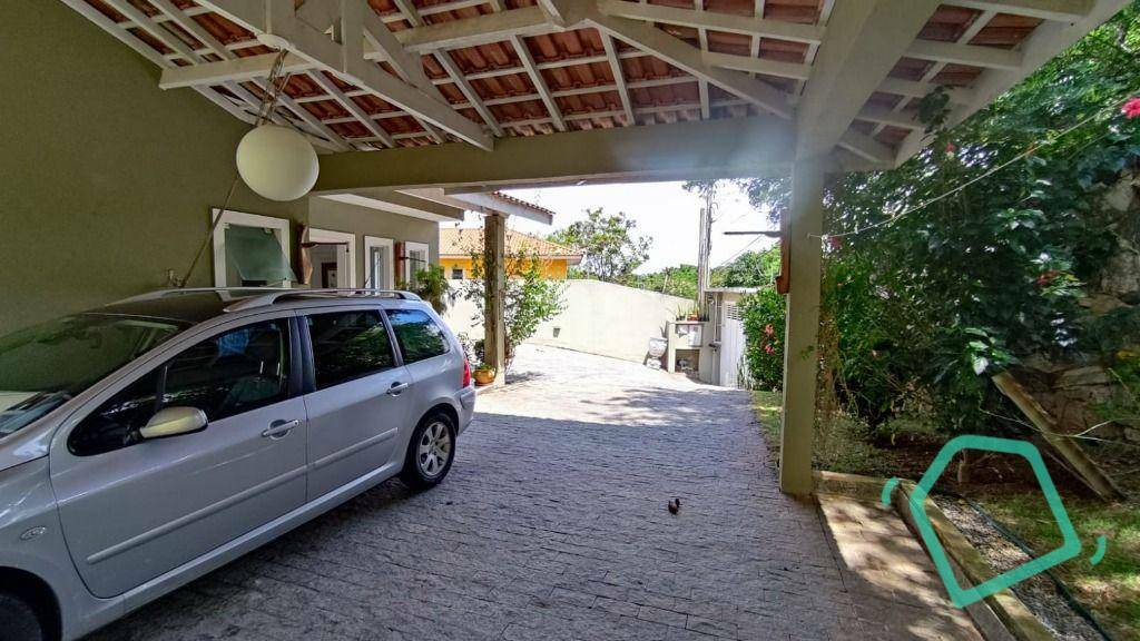 Casa de Condomínio à venda e aluguel com 4 quartos, 230m² - Foto 3