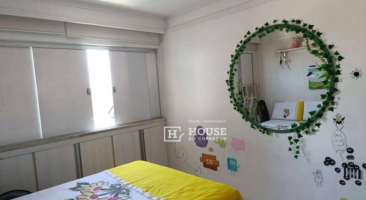 Apartamento à venda com 3 quartos, 120m² - Foto 17