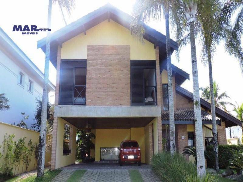 Casa à venda com 4 quartos, 450m² - Foto 2