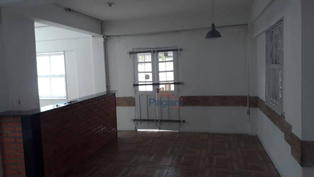 Casa para alugar com 3 quartos, 50m² - Foto 9