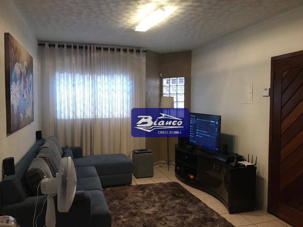 Sobrado à venda com 3 quartos, 147m² - Foto 4