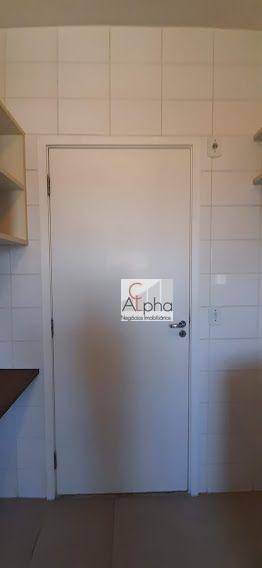 Apartamento à venda com 2 quartos, 69m² - Foto 4