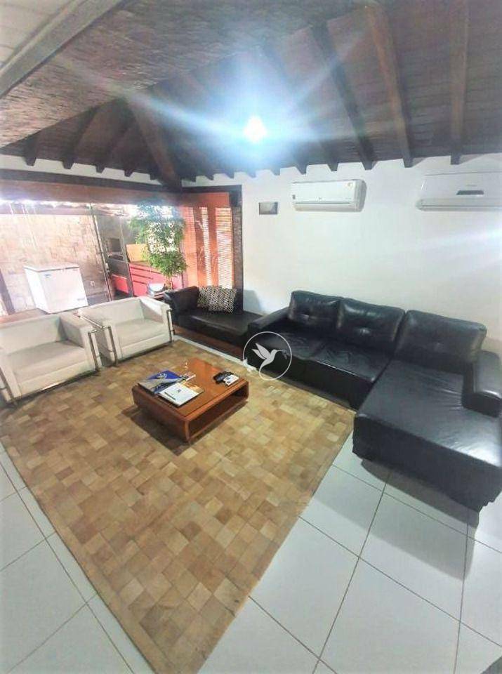 Casa de Condomínio à venda com 4 quartos, 292m² - Foto 11