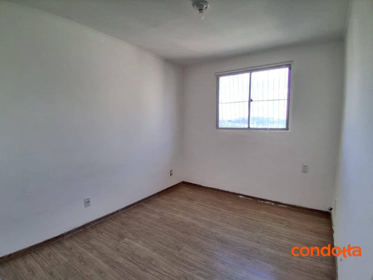 Apartamento para alugar com 2 quartos, 42m² - Foto 5