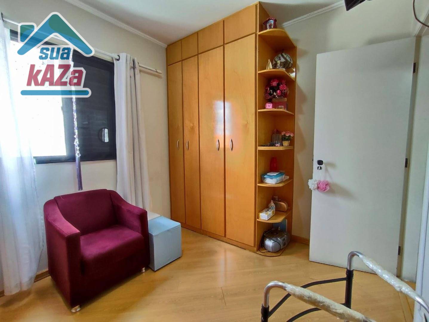 Apartamento à venda com 2 quartos, 61m² - Foto 15