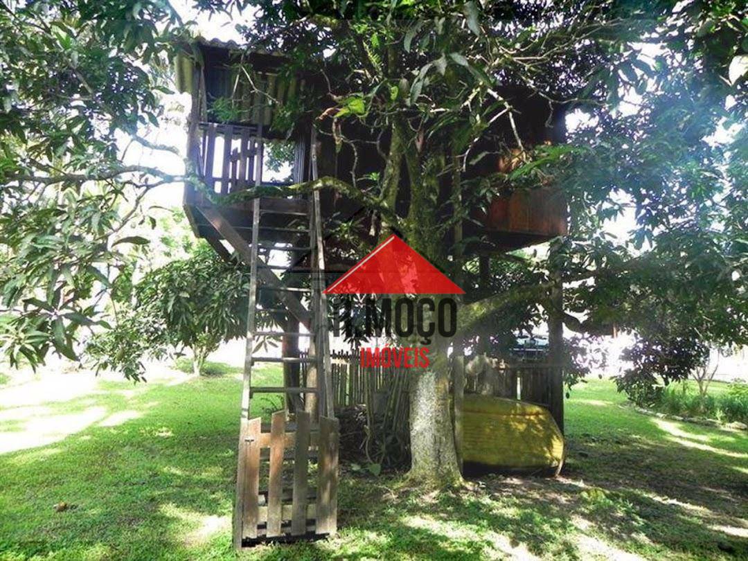 Chácara à venda com 6 quartos, 360m² - Foto 24