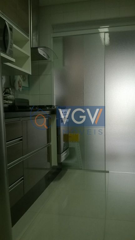 Apartamento à venda com 2 quartos, 72m² - Foto 15