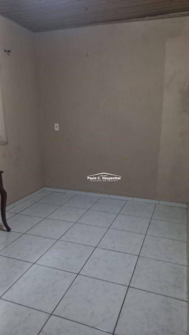 Casa à venda com 2 quartos, 75m² - Foto 10
