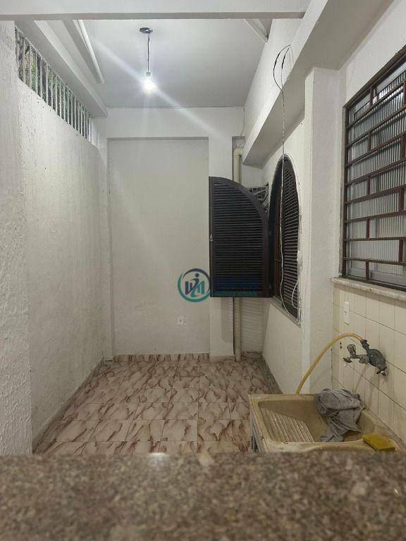 Casa de Condomínio à venda com 4 quartos, 200m² - Foto 19