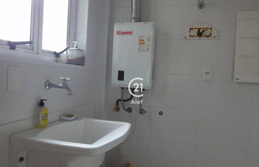 Apartamento para alugar com 2 quartos, 80m² - Foto 12