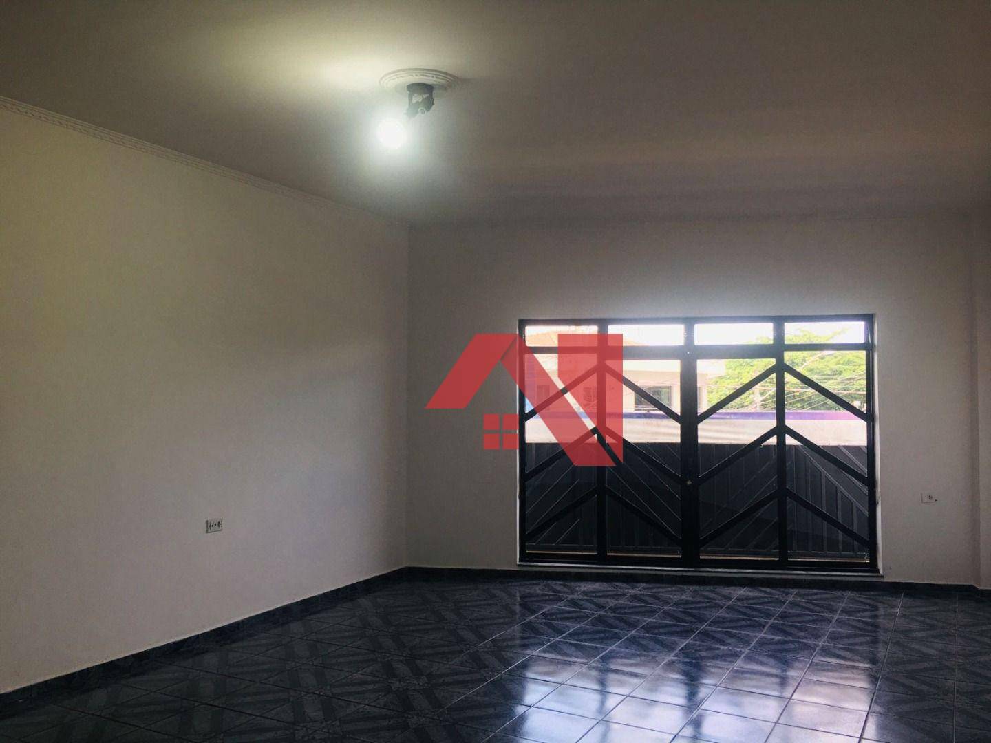 Sobrado para alugar com 3 quartos, 308m² - Foto 1