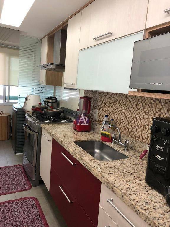 Apartamento à venda com 3 quartos, 93m² - Foto 21